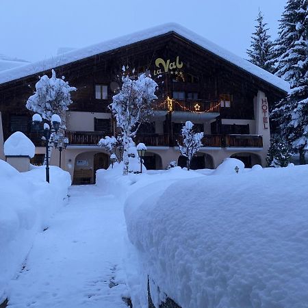 Hotel B&B Casa La Val Sedrun Eksteriør bilde