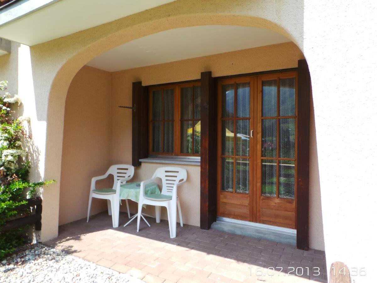 Hotel B&B Casa La Val Sedrun Rom bilde